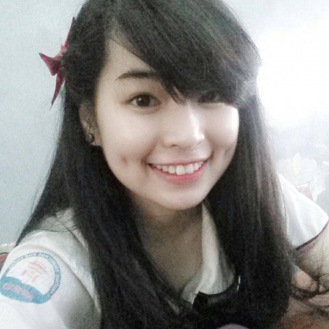3 hot girl bất ngờ nổi tiếng trên mạng