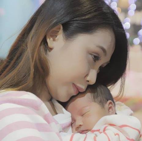 Nghẹn ngào với thư gửi con gái của người mẹ trẻ