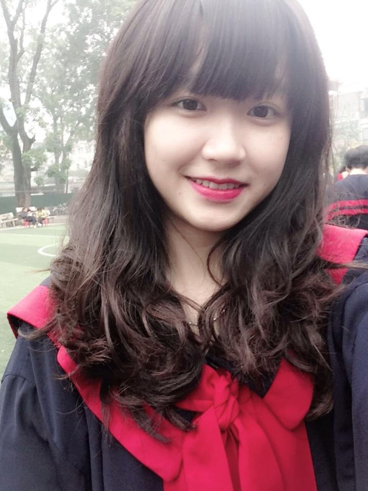 Cận cảnh nữ sinh 9X sở hữu gương mặt mộc hút 10 ngàn like