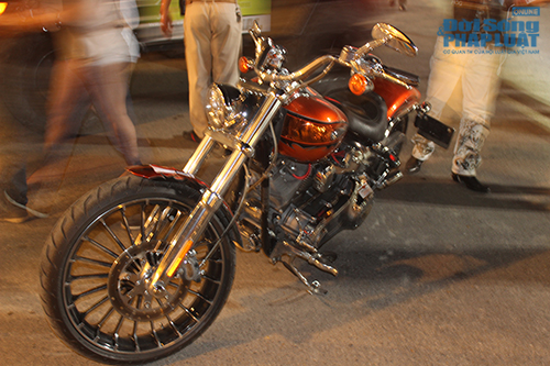 Hơn 20 ngàn người tham dự lễ hội Halloween lớn nhất 2014