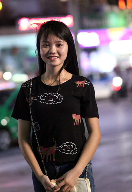 Ngắm thiếu nữ trước và sau hóa trang thành “ma nữ” đêm Halloween
