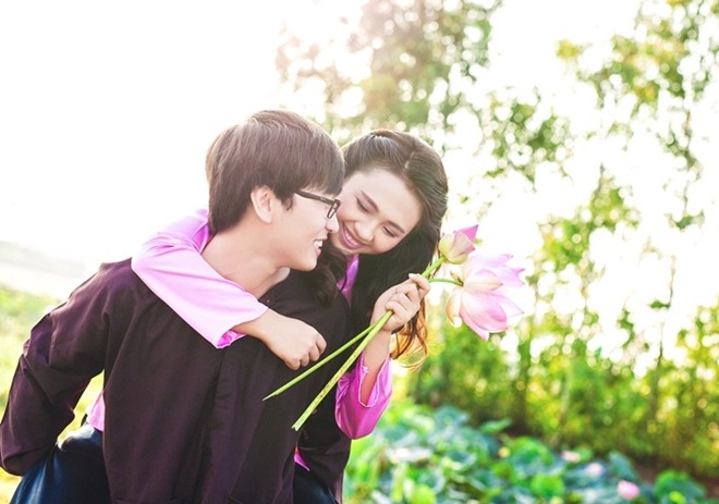 Trọn bộ ảnh cưới của cặp đôi 9X từng thuê rạp chiếu phim cầu hôn