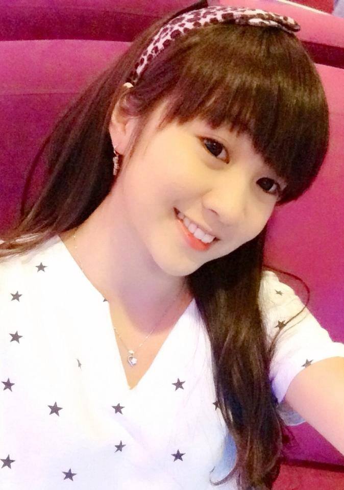 Clip: Hot girl Như Hexi hát rap về tình yêu “đốn tim” dân mạng Clip: Hot girl Như Hexi hát rap về tình yêu “đốn tim” dân mạng