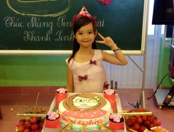 Bài văn tả bà “da trắng mịn, tóc đen mượt” gây bão mạng Bài văn tả bà “da trắng mịn, tóc đen mượt” gây bão mạng