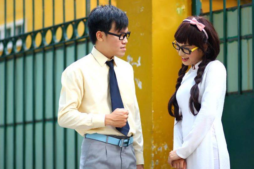 Chàng trai 9X giả gái dễ thương trong bộ ảnh “về thăm trường xưa”