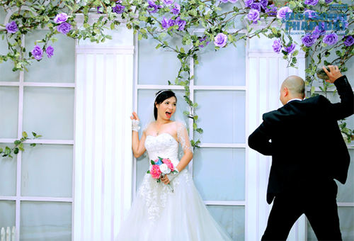 Cô dâu “tung cước”chú rể trong bộ ảnh cưới đậm chất võ thuật