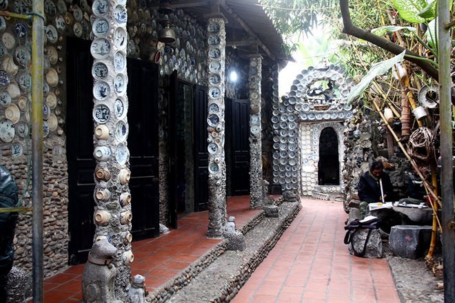 Khám phá kho đồ cổ hàng trăm tỷ đồng của của đại gia Việt