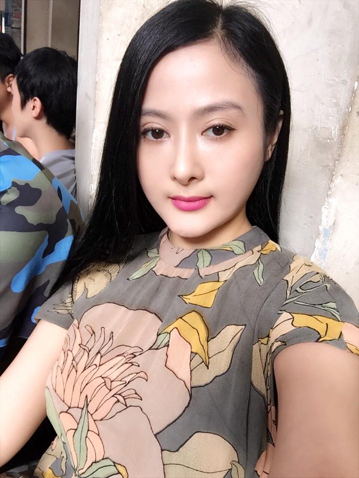  Những cựu hot girl Việt làm mẹ nhưng vẫn xinh lung linh