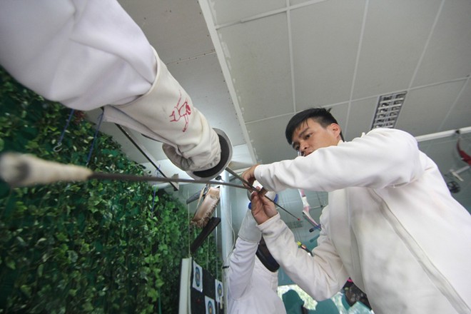 Liễu kiếm - thú chơi quý tộc của thiếu nữ Sài Gòn