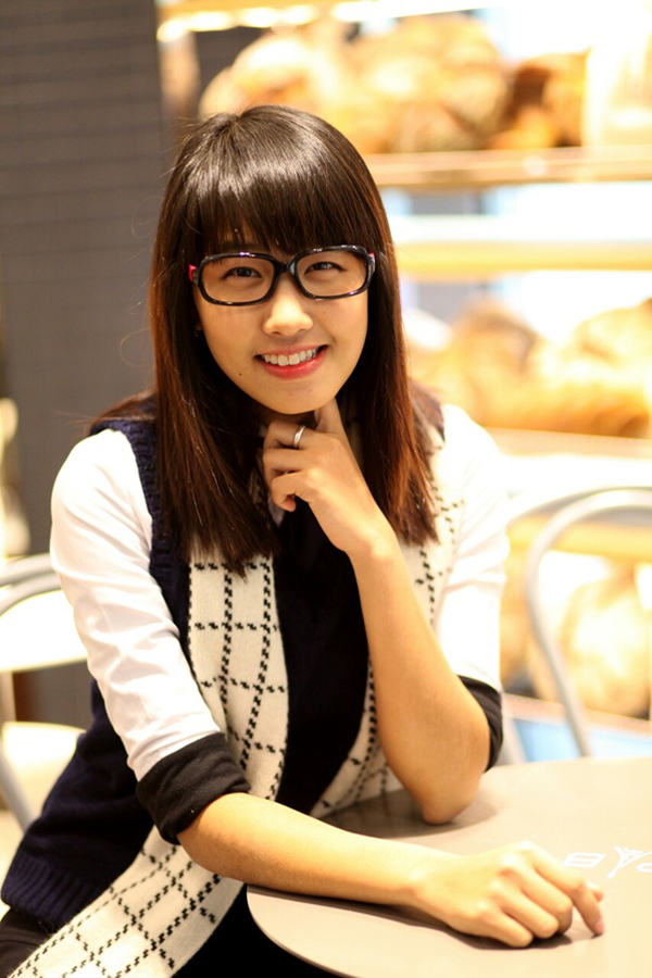 Đọ nhan sắc hoa khôi ĐH Ngoại thương qua các năm