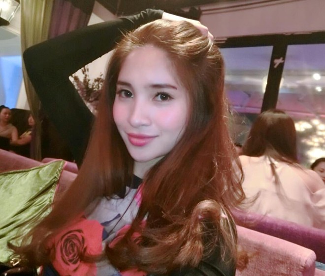 Nhan sắc xinh như hot girl của cô nàng 9X lai Pháp – Việt