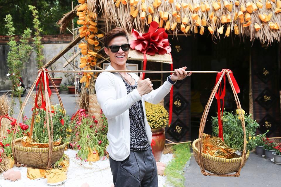 Chàng trai Thái sở hữu thân hình siêu chuẩn “hớp hồn” phái nữ Chàng trai Thái sở hữu thân hình siêu chuẩn “hớp hồn” phái nữ