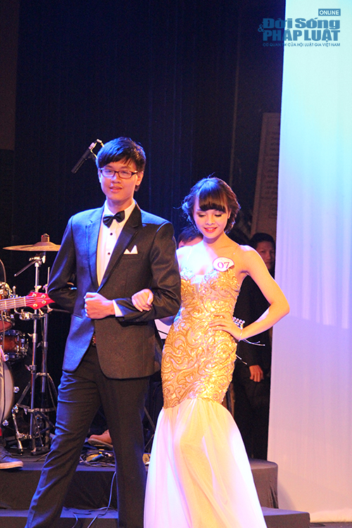 Giáo sư Xoay: Tôi chấm điểm thí sinh Dược cũng như “bốc thuốc