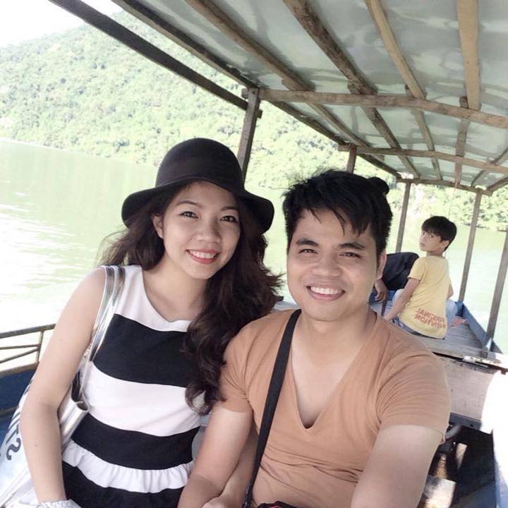 Xôn xao cô gái 9X cầu hôn bạn trai trên đỉnh Fansipan Xôn xao cô gái 9X cầu hôn bạn trai trên đỉnh Fansipan