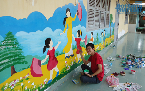 Thầy giáo 9X chữ đẹp như in muốn “truyền nghề” cho trẻ mồ côi