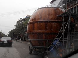 Việt Nam – Malaysia: Dân mạng “sắm” gì đi xem bán kết?