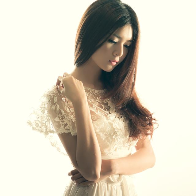 4 hot girl Việt bỏ học theo đuổi nghệ thuật