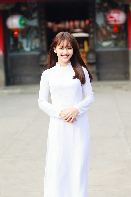 4 hot girl Việt bỏ học theo đuổi nghệ thuật