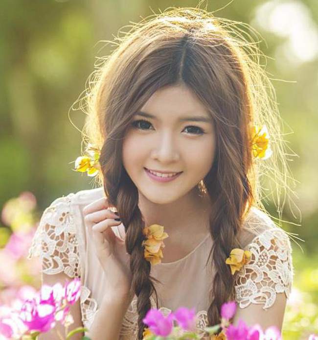 4 hot girl Việt bỏ học theo đuổi nghệ thuật