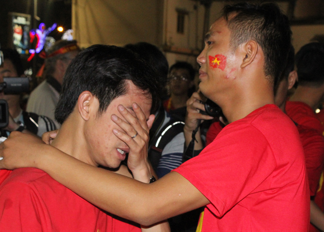 “Trận thua nhiều nước mắt” chế về đội tuyển Việt Nam gây “bão” “Trận thua nhiều nước mắt” chế về đội tuyển Việt Nam gây “bão”