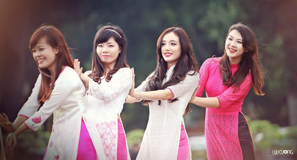 Ngắm nhan sắc “tựa thiên thần” của hot girl Kim Ngân