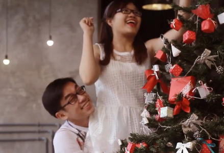 Video hài hước: Khác biệt giữa yêu cô nàng chân dài và chân ngắn