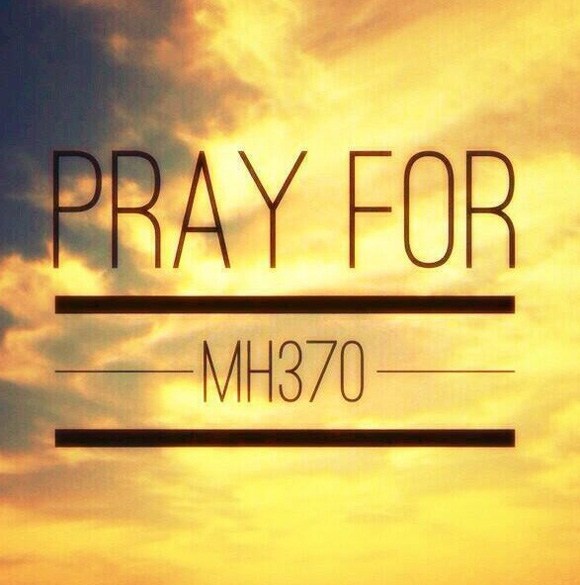 Cộng đồng mạng cùng cầu nguyện cho chuyến bay MH 370 Cộng đồng mạng cùng cầu nguyện cho chuyến bay MH 370