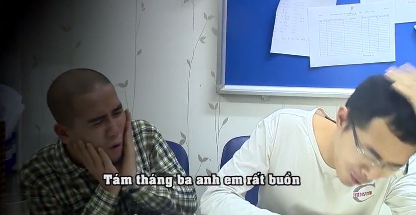 Bật cười với cover Tám tháng ba…ngày