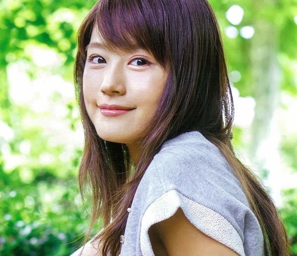 Hotgirl Nhật được mệnh danh “Cô bé trà sữa mới” ở Trung Quốc