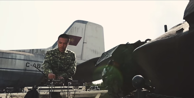 Bản DJ “Đoàn kết dân tộc” làm giới trẻ hừng hực khí thế