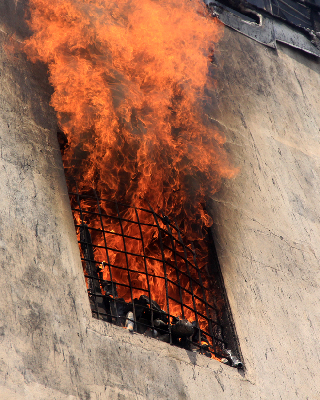 9 chiến sĩ ngạt khí độc trong lúc chữa cháy tại Đà Nẵng