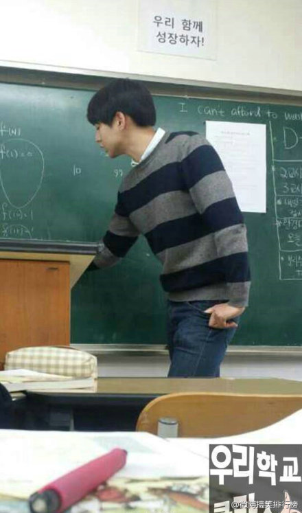 Thầy giáo có ngoại hình giống Kim Tan gây sốt Thầy giáo có ngoại hình giống Kim Tan gây sốt