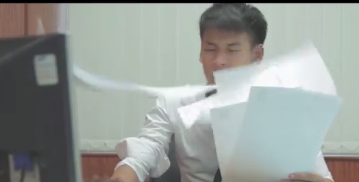 Clip: “Tôi cũng trượt đại học” gây sốt