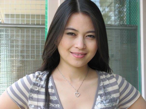 Vụ MH17 rơi: Người thân đau đớn trước sự ra đi của 3 mẹ con Vụ MH17 rơi: Người thân đau đớn trước sự ra đi của 3 mẹ con