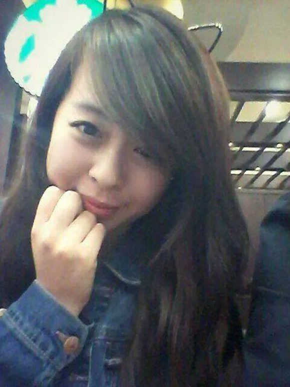 Vụ MH17 rơi: Nhan sắc xinh tươi của cựu hoa khôi Ngọc Minh