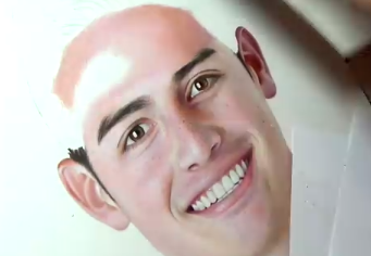 Ngạc nhiên bức tranh vẽ giống hệt ảnh chụp