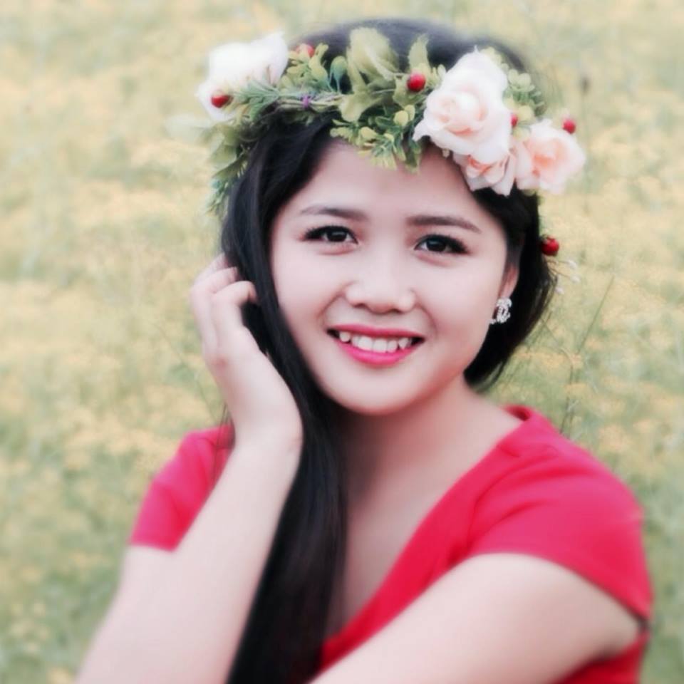 Hot girl “bán thịt lợn” được mời làm đại sứ game Hot girl “bán thịt lợn” được mời làm đại sứ game