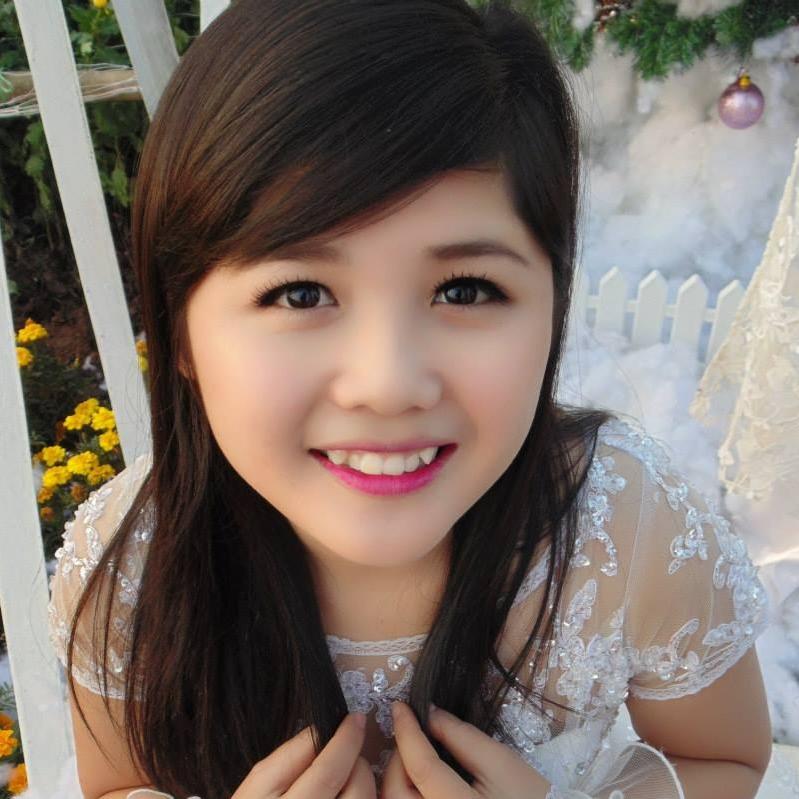 Hot girl “bán thịt lợn” được mời làm đại sứ game Hot girl “bán thịt lợn” được mời làm đại sứ game