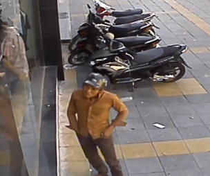 Clip: “Đạo chích” phá khóa xe Airblade trong tích tắc