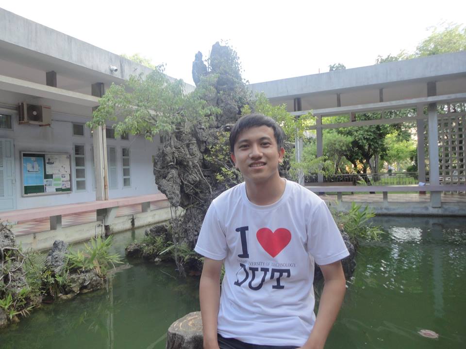 Nam sinh Bách Khoa hào hứng tham gia “Chim Oanh Vũ”