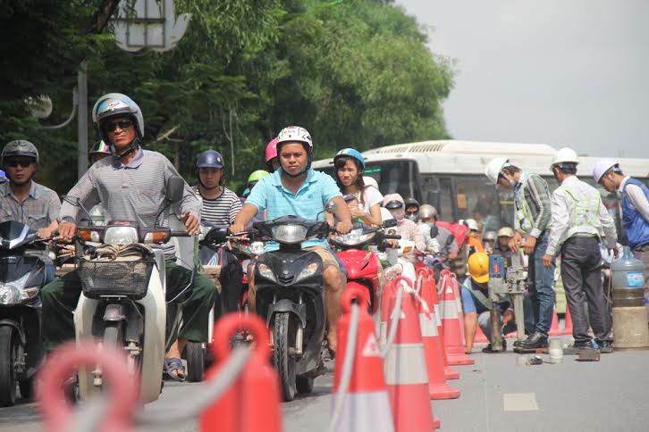 Bắt đầu cấm ô tô lưu thông vào đường Xuân Thủy – Cầu Giấy