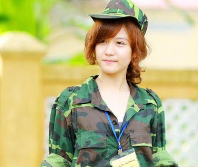 Ngắm nhan sắc xinh đẹp của hot girl mặt mộc Thảo Hương