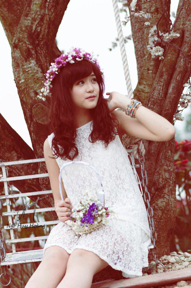 Ngắm nhan sắc xinh đẹp của hot girl mặt mộc Thảo Hương