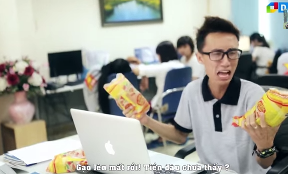 Video nhạc chế: Hãy tăng lương cho em gây sốt