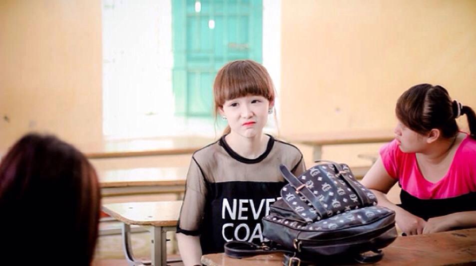 Hot girl Thanh Hóa chuyên chế nhạc “gây sốt” trong giới trẻ