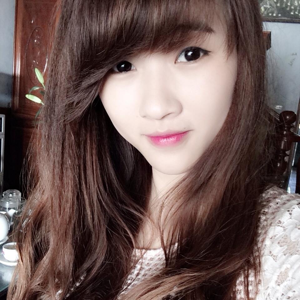 Sự thật về bức ảnh hot girl bán bánh tráng trộn Hà Nội 