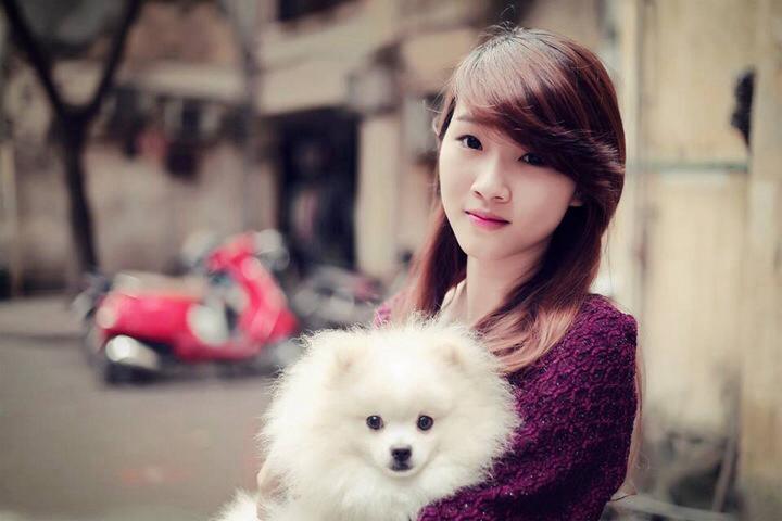 Sự thật về bức ảnh hot girl bán bánh tráng trộn Hà Nội 