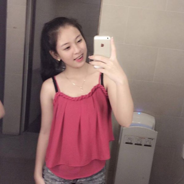 Nhan sắc cô gái xinh như hoa được cho là bạn gái Công Phượng