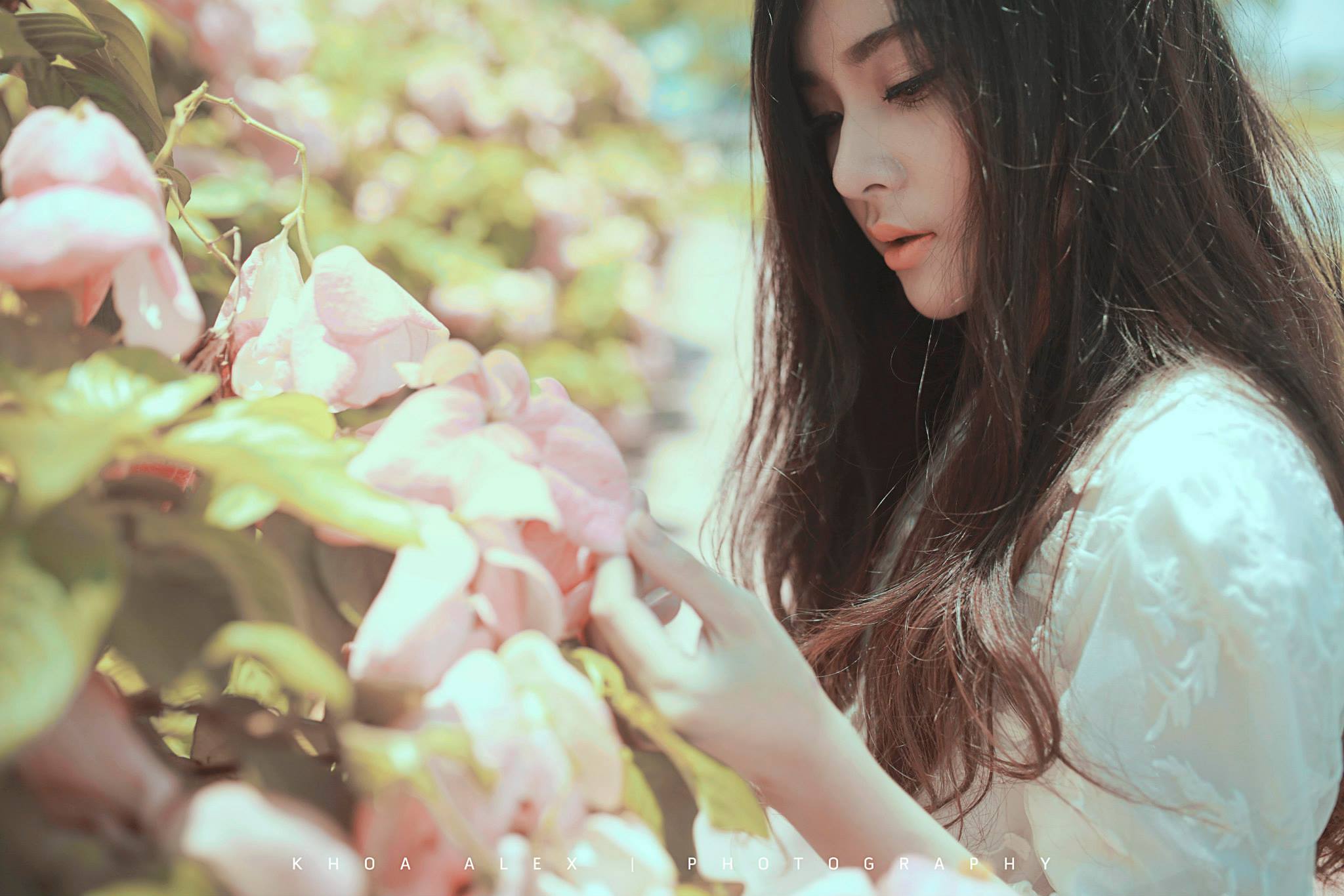 Hot girl Tommiez: Chỉ có cô gái dễ dãi mới quay clip lộ hàng Hot girl Tommiez: Chỉ có cô gái dễ dãi mới quay clip lộ hàng