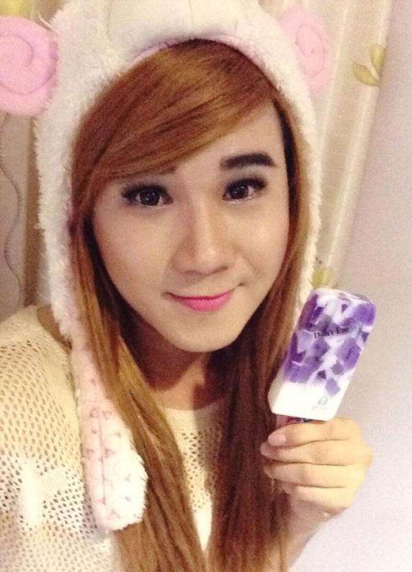 Sôi sục với vẻ gợi cảm, sexy của Á Hân trong bản cover Kpop